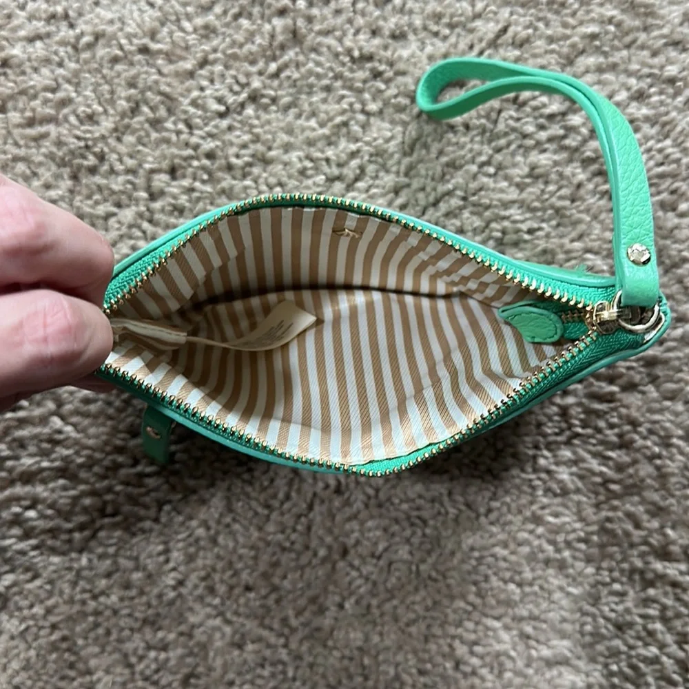Kate Spade wristlet - Picture 2 of 4